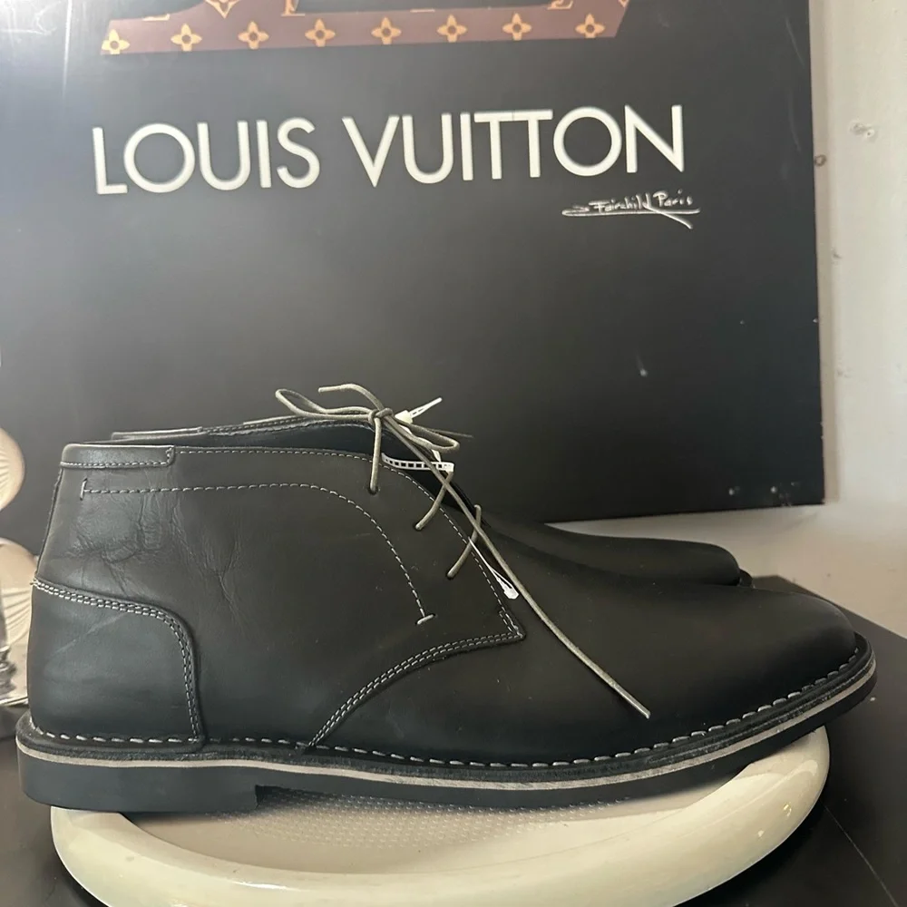 🆕Steve Madden Harken Chukka Leather Boots